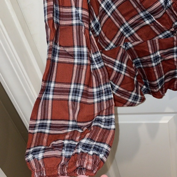 Plaid Surplice Tie-Waist Long Sleeve Top - Picture 3 of 7